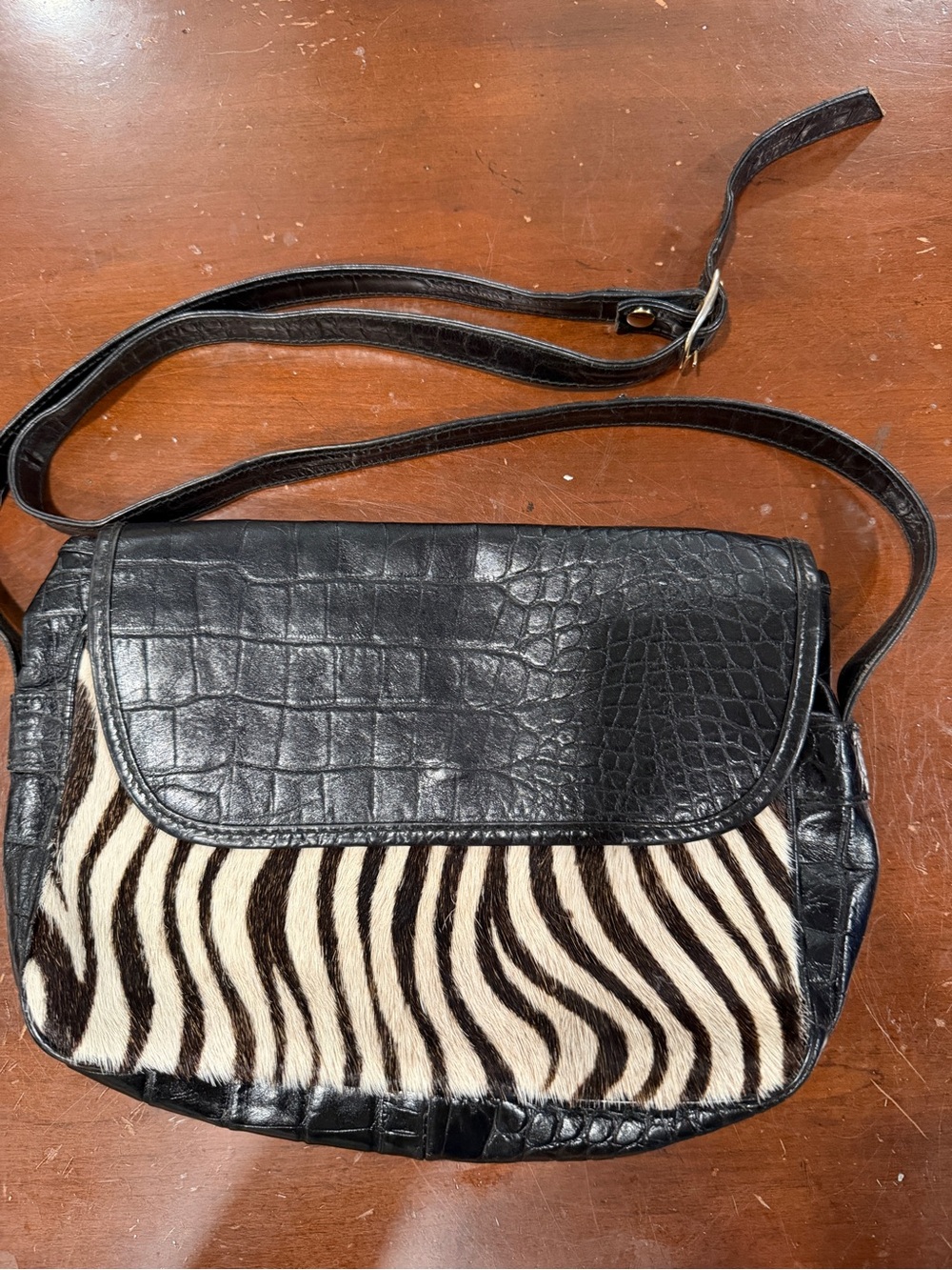 Saks Fifth Avenue Zebra Shoulder Bag Black/White Magnetic Closure Gold Hardware